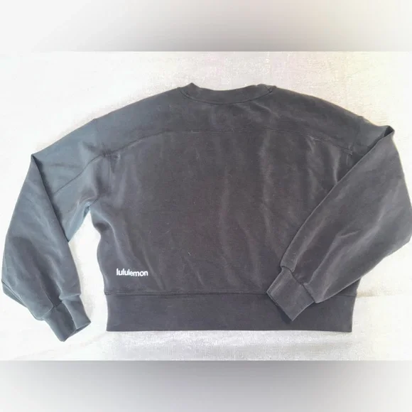 Lululemon Black Cropped Sweatshirt - Picture 4 of 4